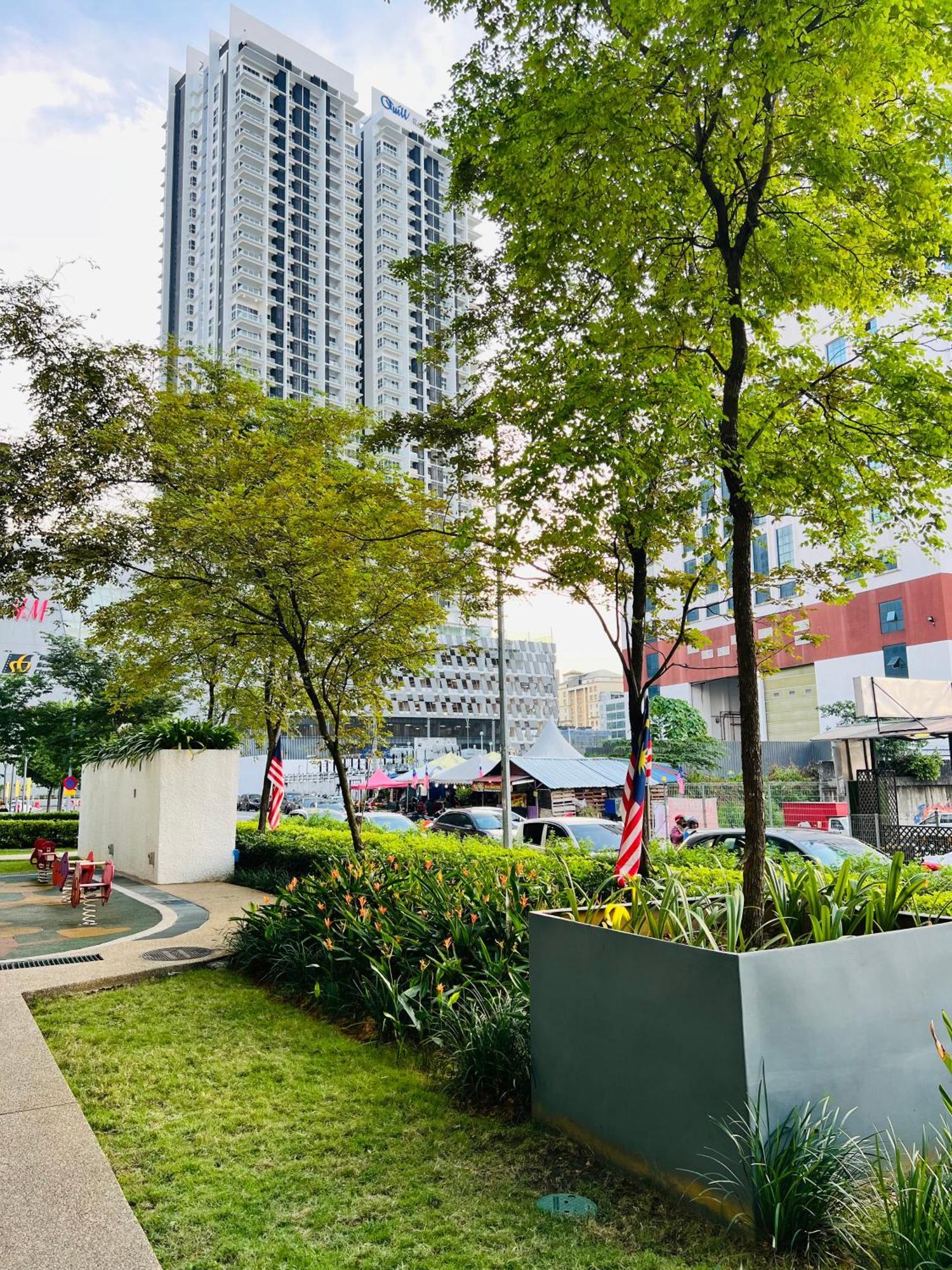 Colony Suites Klcc By Hibernate Kuala Lumpur Exterior foto