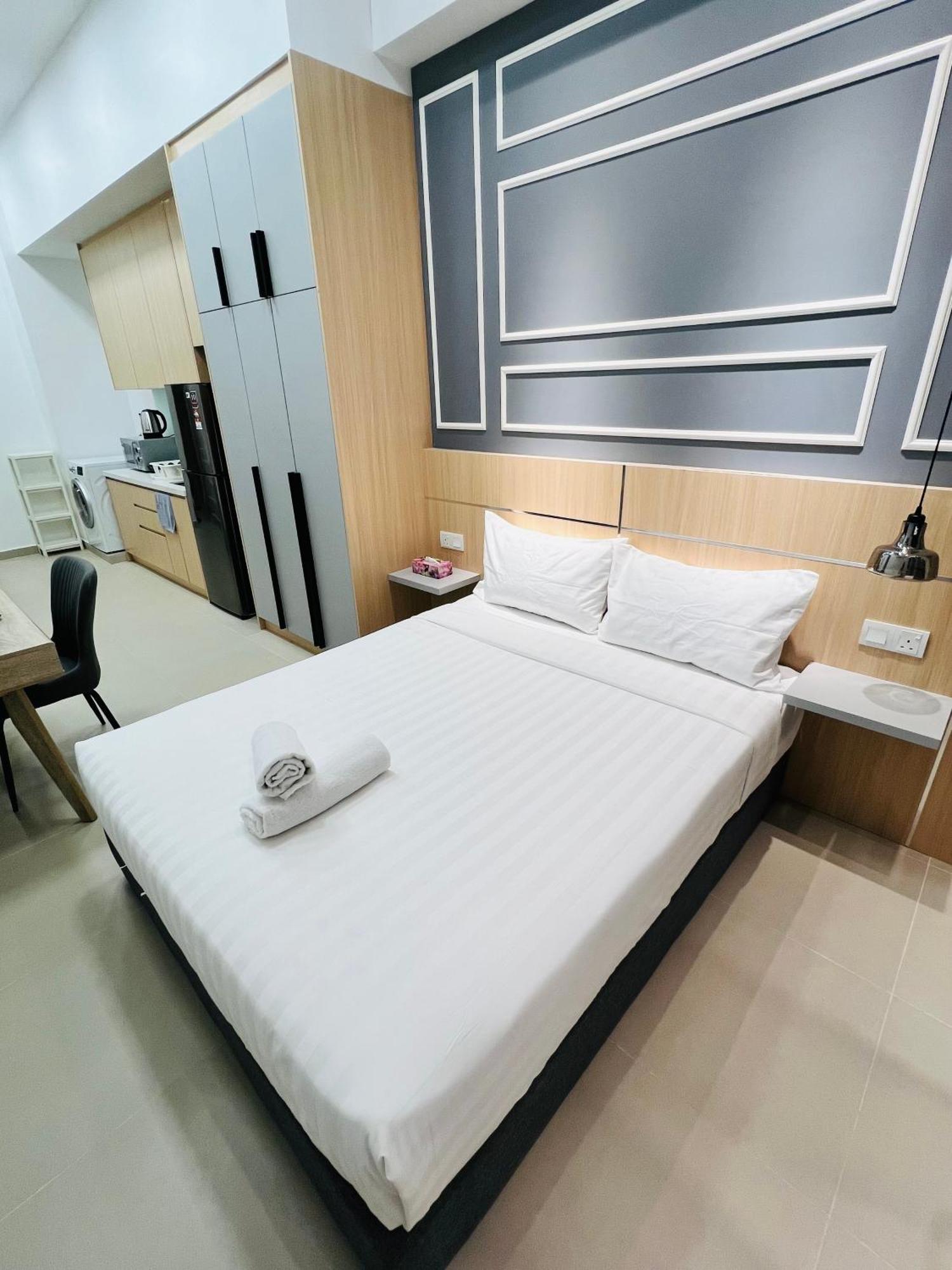 Colony Suites Klcc By Hibernate Kuala Lumpur Exterior foto