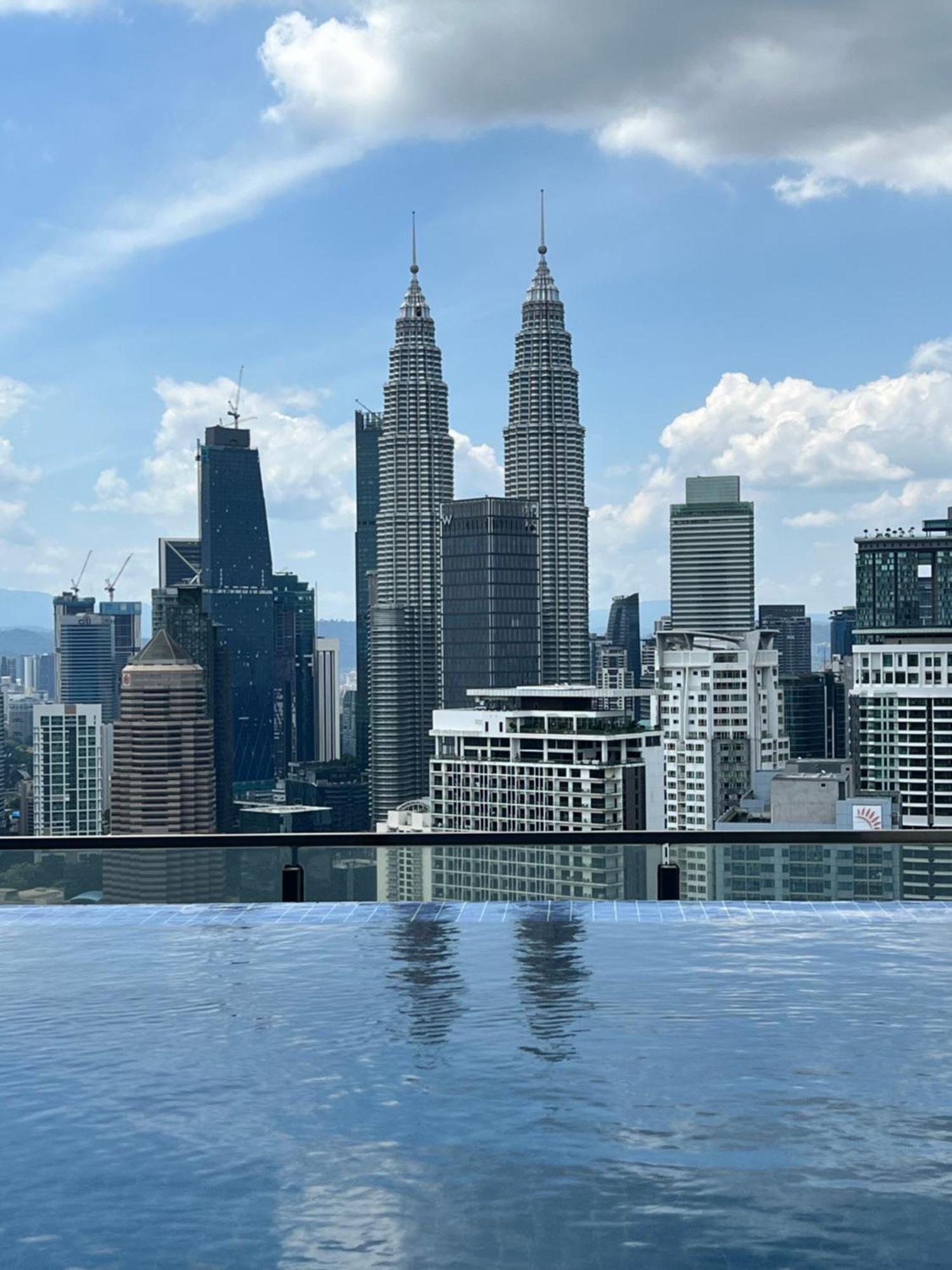 Colony Suites Klcc By Hibernate Kuala Lumpur Exterior foto