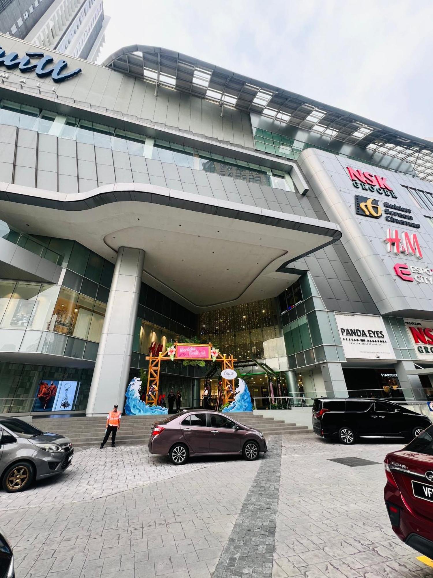 Colony Suites Klcc By Hibernate Kuala Lumpur Exterior foto